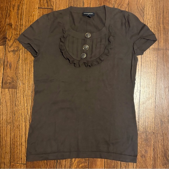 Banana Republic Tops - Banana Republic Brown Ruffle Bib & Tonal Button Accent Short Sleeve Knit Size S